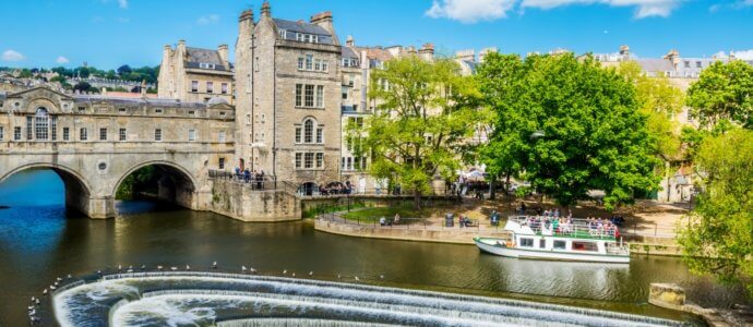 Bath hen weekend destination, cottages and activities