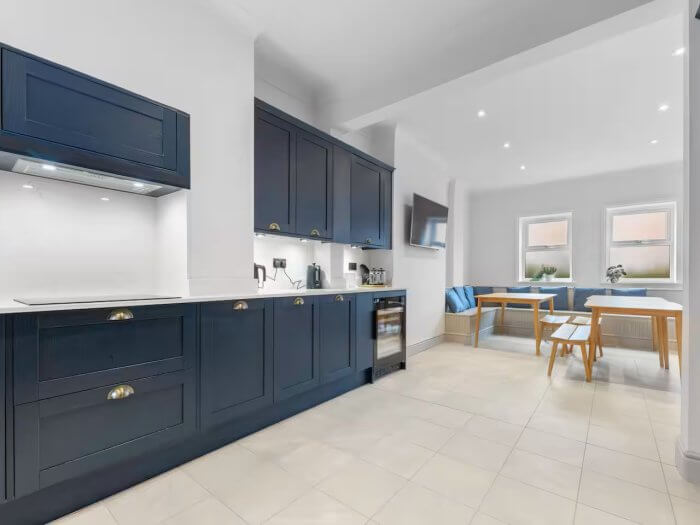 Cardiff townhouse kitchen 2