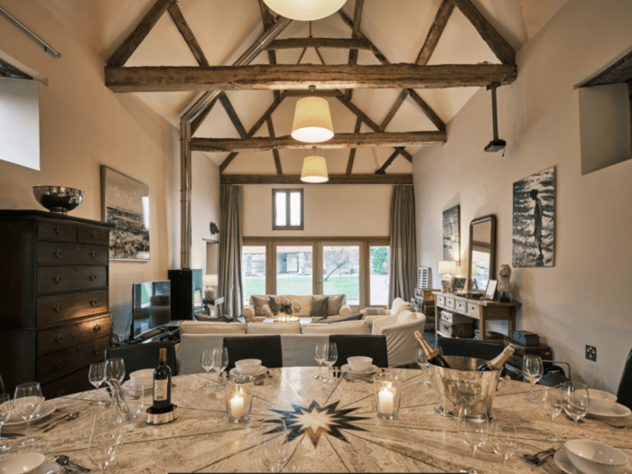 Converted Barns, Bath, dining room a