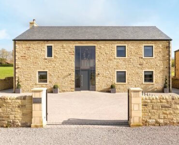 Lancaster Modern with Hot Tub