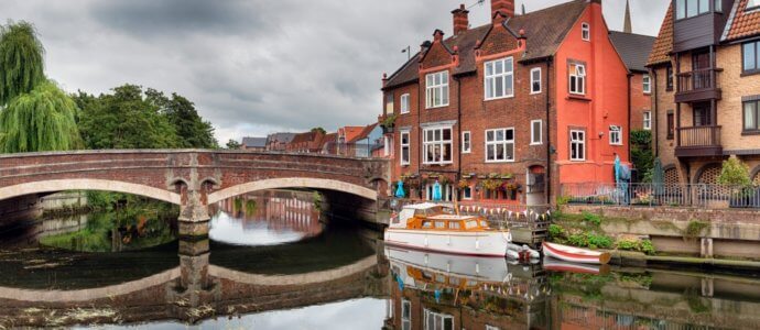 Norwich hen weekend destination, cottages and activities