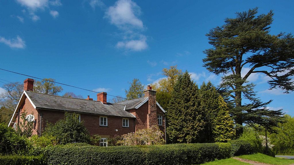 Rural Herefordshire Farmhouse hen weekend