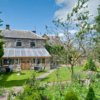 Country Hen House + Hot Tub & Pool garden